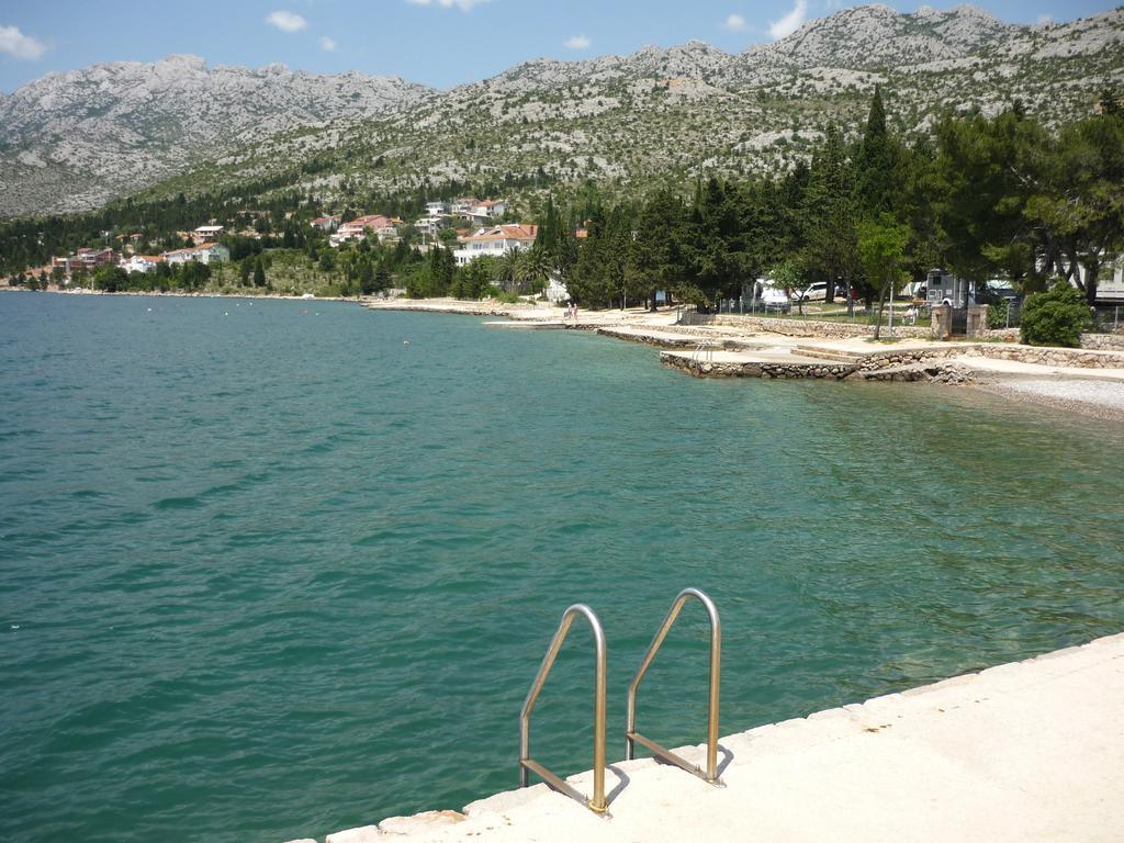 Apartments Troselj Starigrad Paklenica Exterior photo